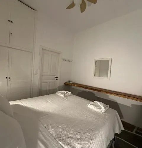 Islanderhouse77 Apartamento *